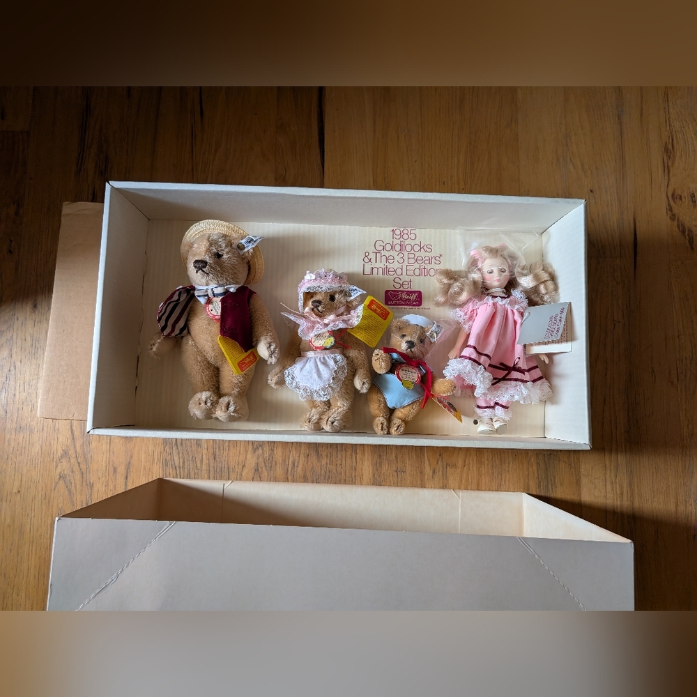 Steiff 1985 Suzanne Gibson Limited Edition -Goldilocks and the 3 Bears